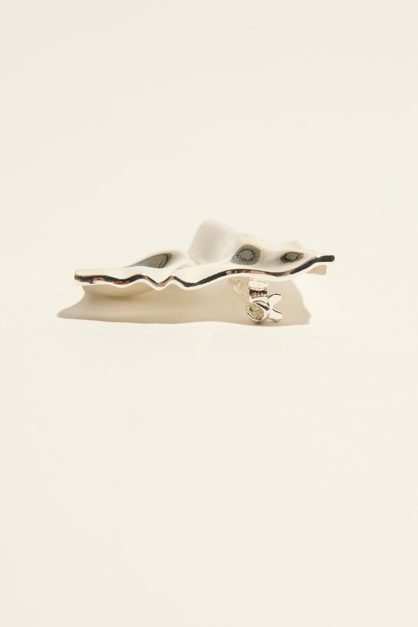 Bela Sonder Kunot Brooch