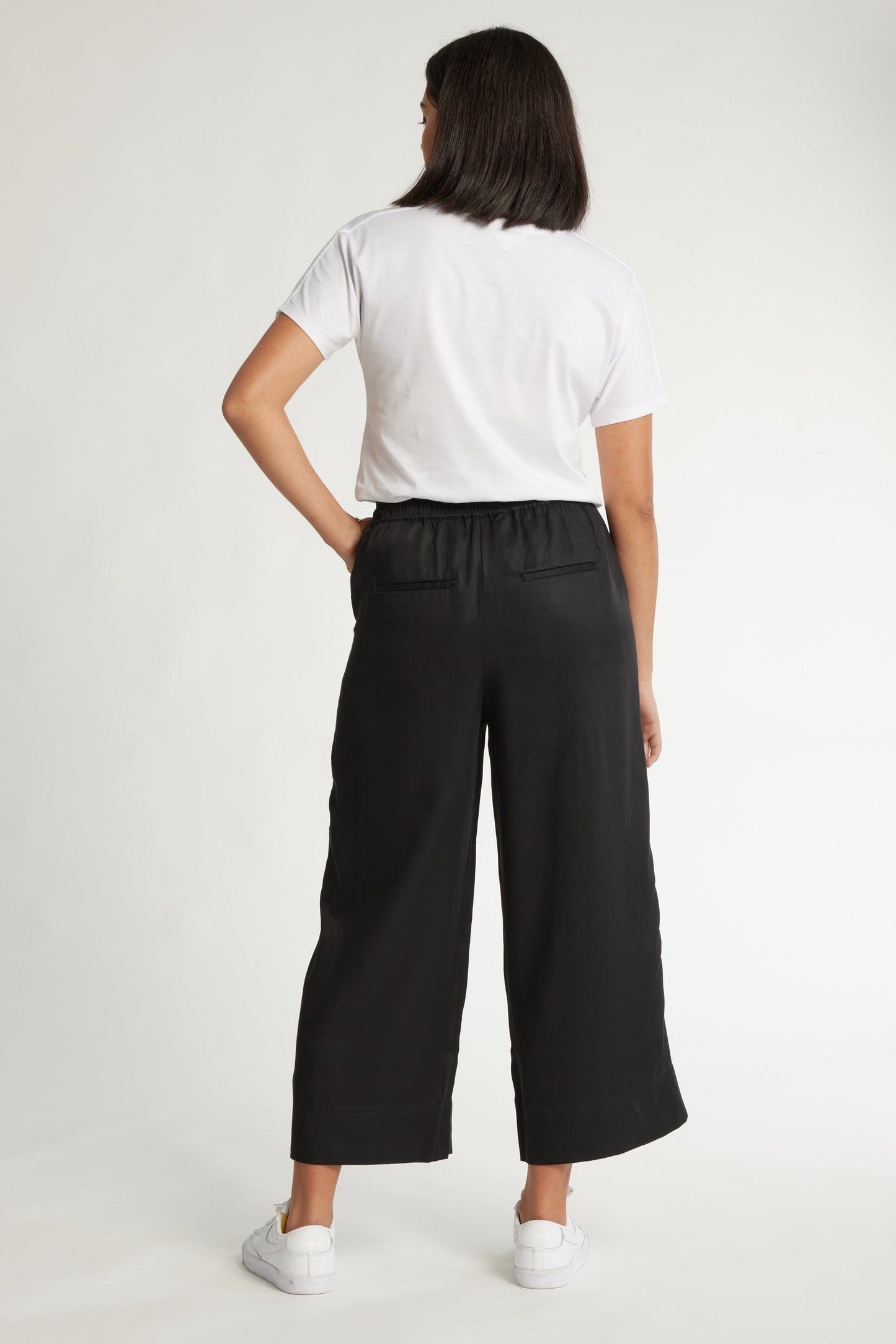 The Wide Leg Crop Pants