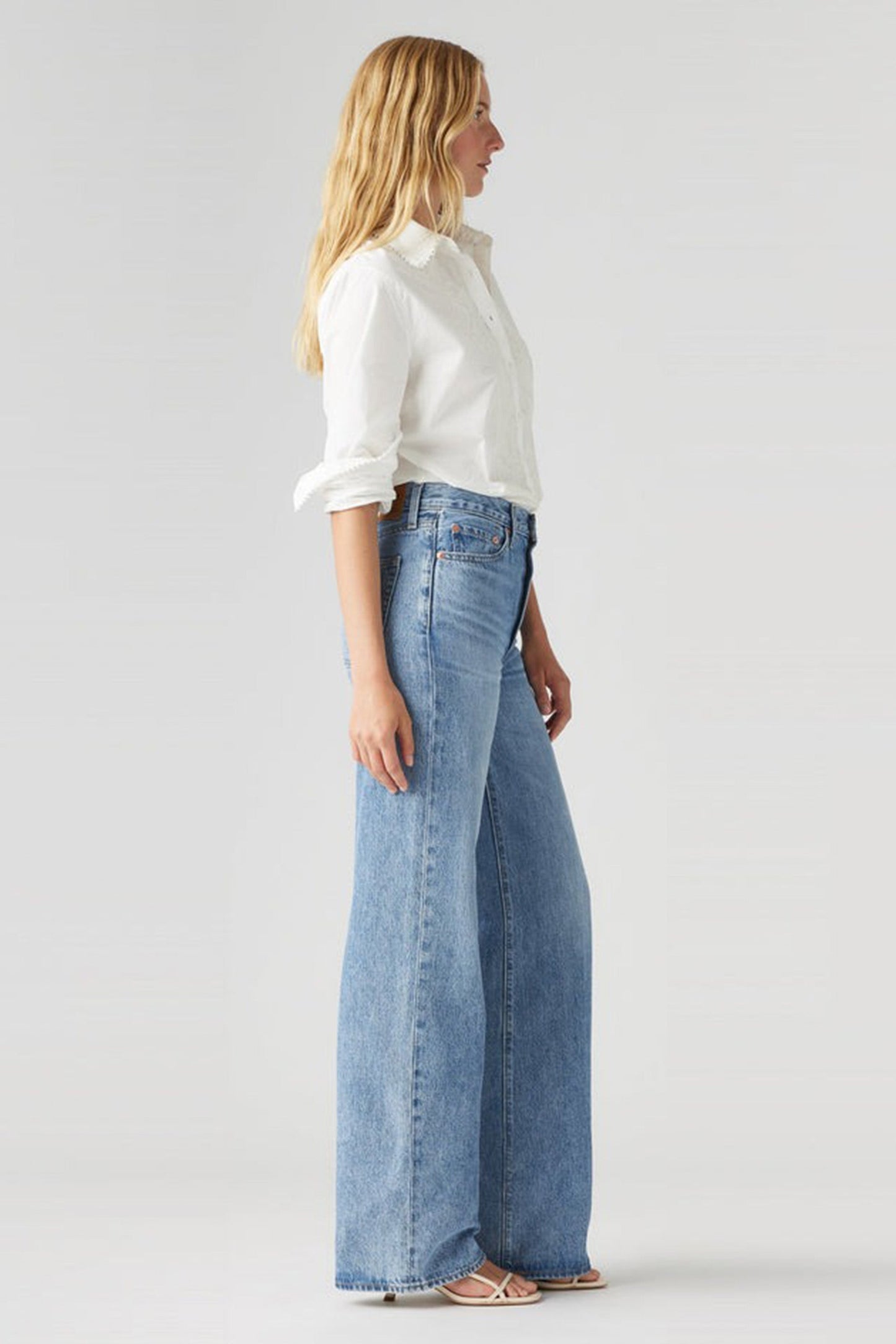Levi's Ribcage Wide Leg Jeans