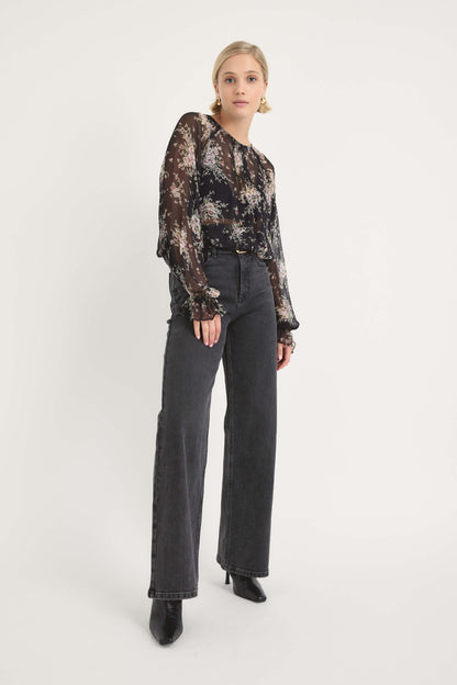 Ingrid Tuck Detail Blouse