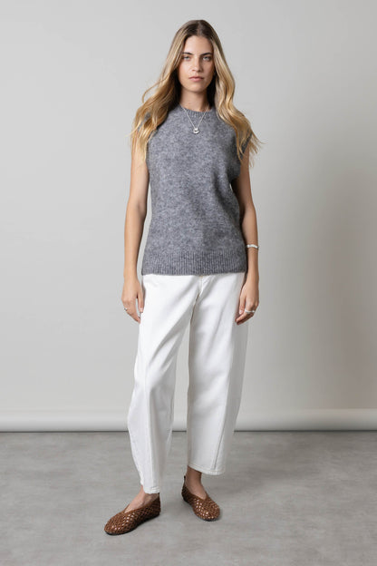 Montreal Barrel Leg Jeans