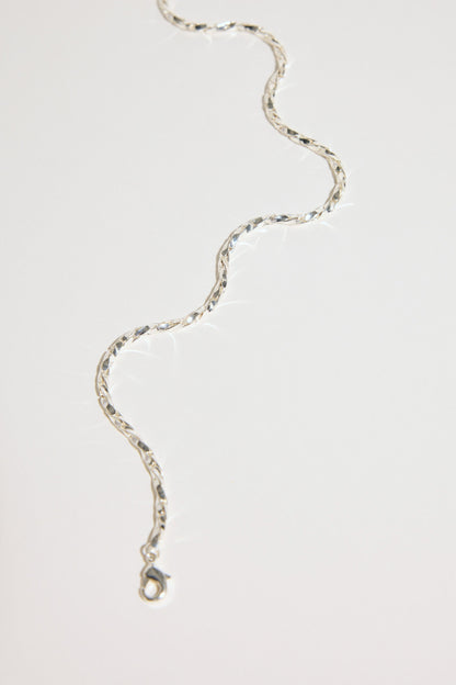 Atelier 19 Twisted Box Chain Necklace