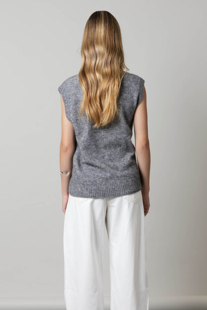 The Luxe Whisper Vest