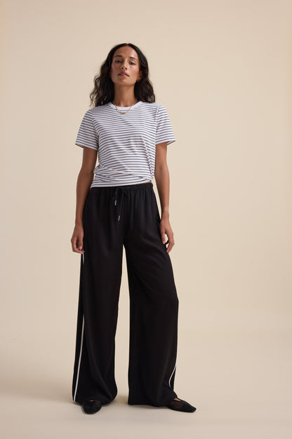 The Perfect Short Sleeve Crew Neck Tee