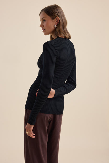 Elementary ZQ Merino Crew Neck Top