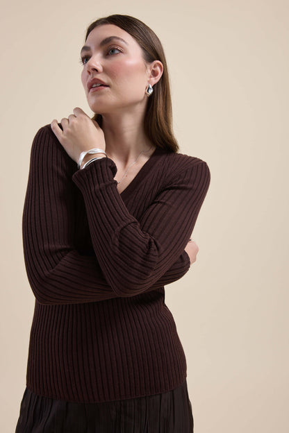 Elementary ZQ Merino V Neck Top