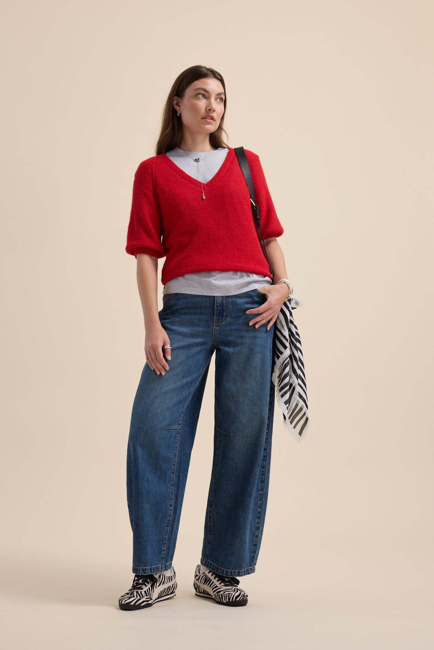 Ivy Knitted V Neck Tee