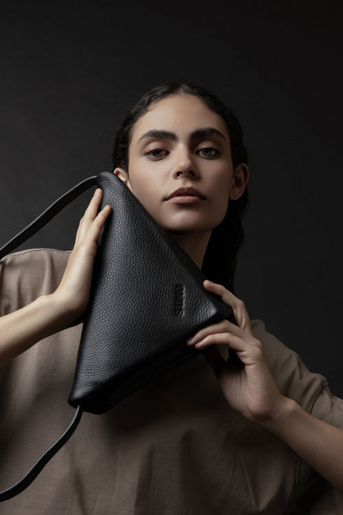 Suno The Nomi Bag