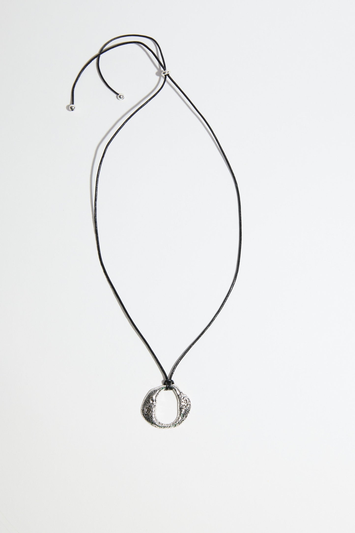 Bela Sonder Lisse Necklace