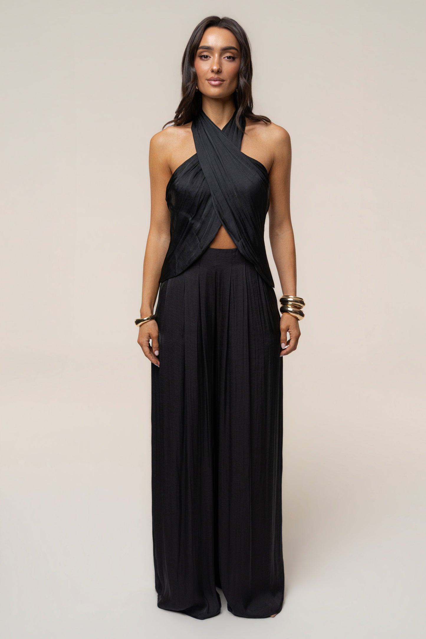 Black Core Form Halter Top