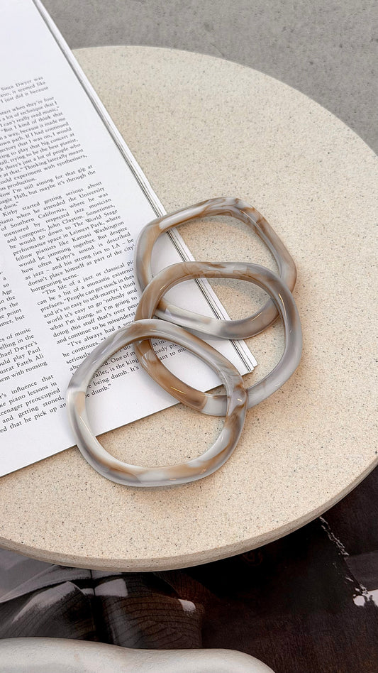 Farah Wave Bangle 3 Pack - Cream Marble