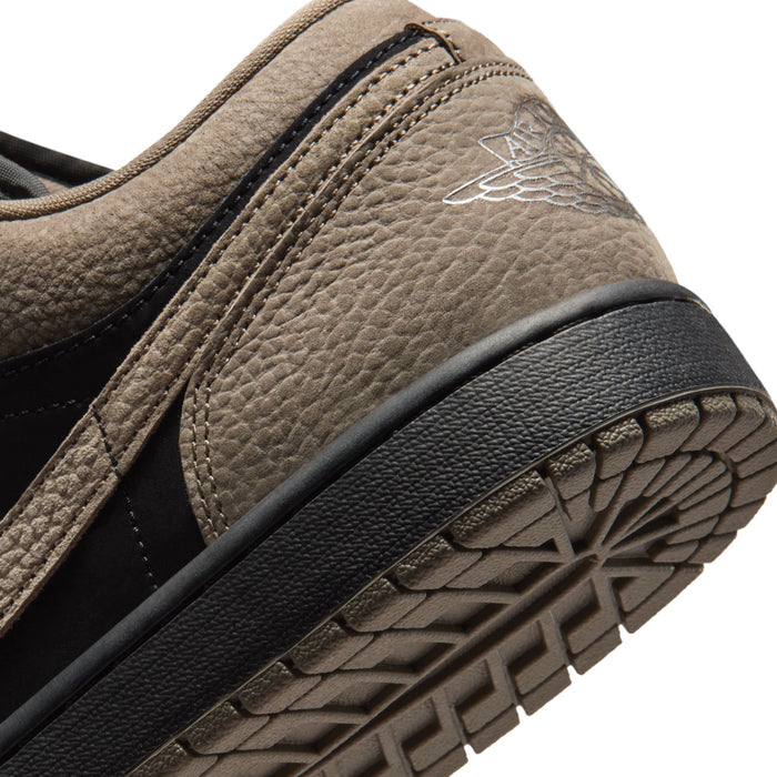 Air Jordan 1 Low SE - Black/Olive Grey