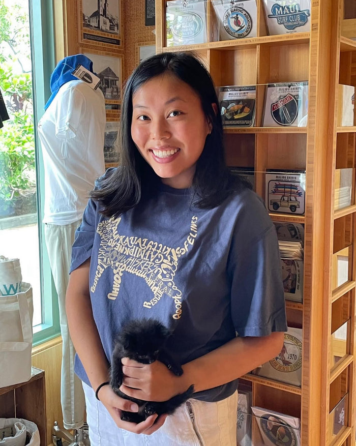 Hawaiian Island Cat Unisex T-Shirt