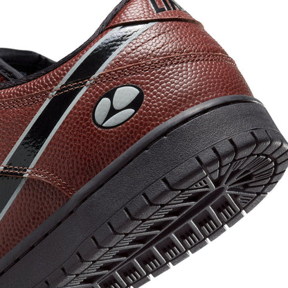 SB Dunk Low Limo - Dark Pony