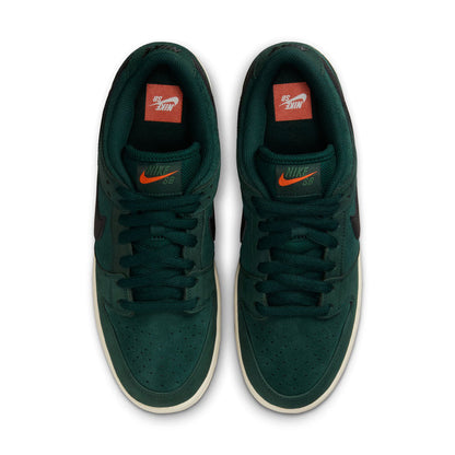 SB Dunk Low Pro - Deep Fir/Black