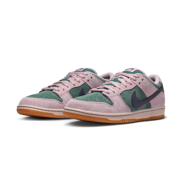 SB Dunk Low Pro - Mineral Slate/Dark Raisin