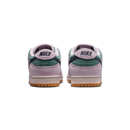 SB Dunk Low Pro - Mineral Slate/Dark Raisin